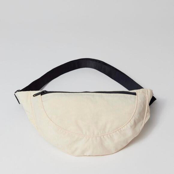 Baggu Crossbody Fanny Pack in Ivory - Picture 4 of 5